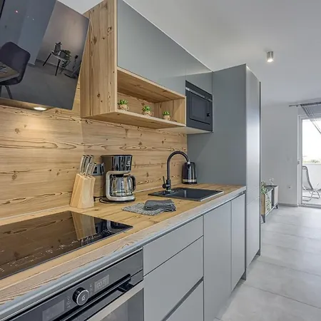 Vite Apartment